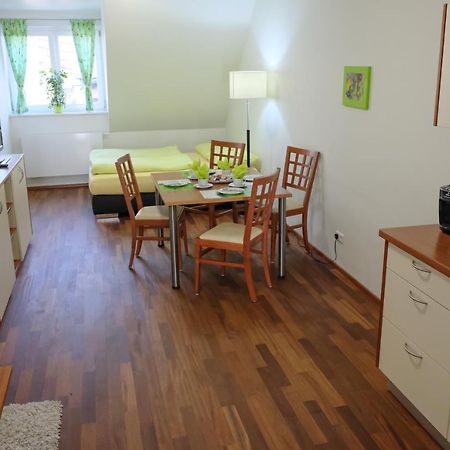 Jungingers Aparthotel Holzheim  Exterior foto